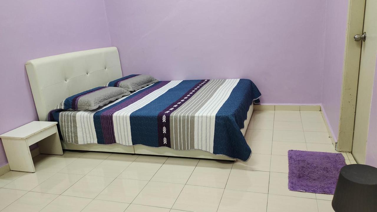 Muslim Dinaim Homestay Tanjong Malim Exterior foto