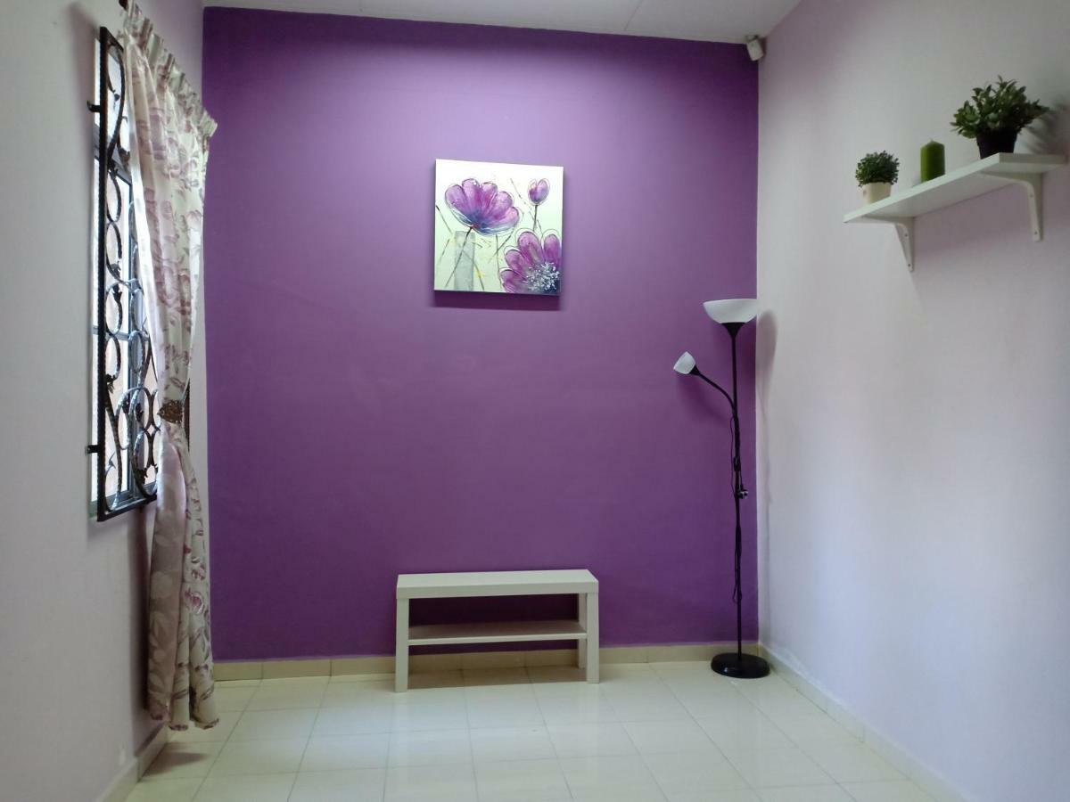Muslim Dinaim Homestay Tanjong Malim Exterior foto